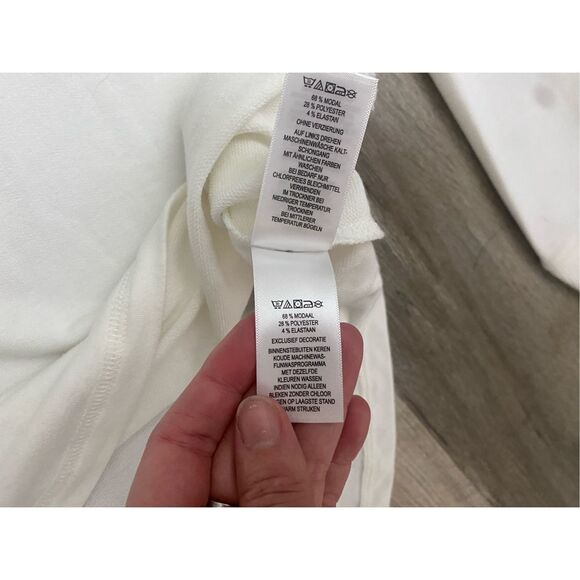 Rachel Zoe Embroidered "Love" White Pullover Sweater, Sz Medium - Picture 6 of 8